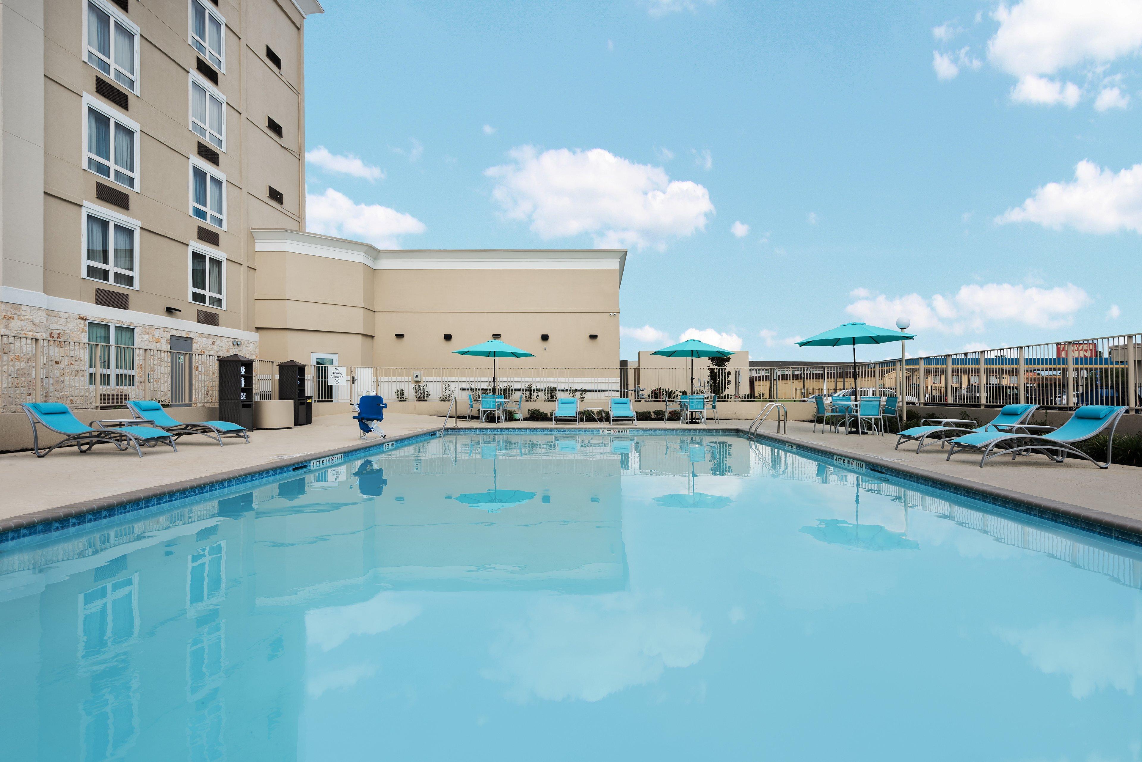 Holiday Inn - Beaumont East-Medical Ctr Area, an IHG Hotel Exterior foto