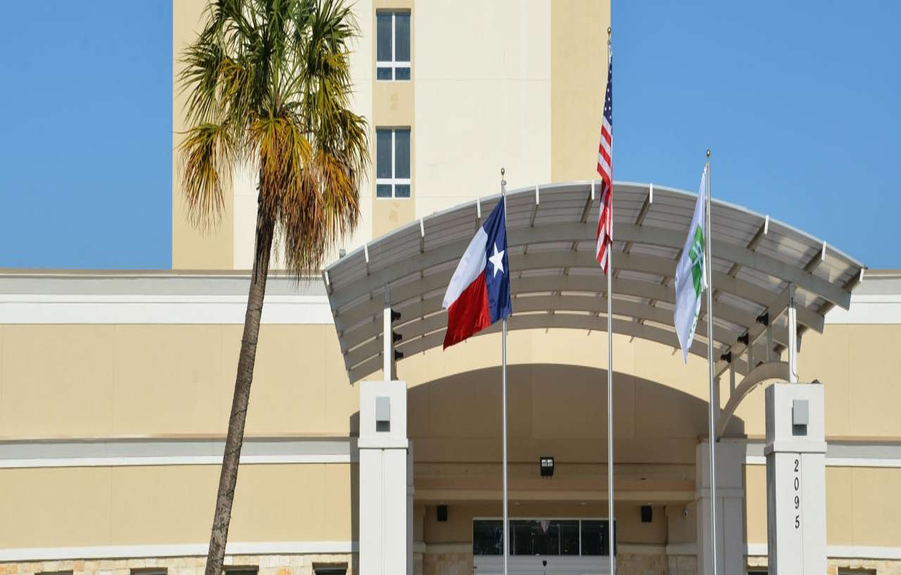 Holiday Inn - Beaumont East-Medical Ctr Area, an IHG Hotel Exterior foto